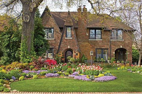 tudor house & garden mura della citta|types of tudor homes.